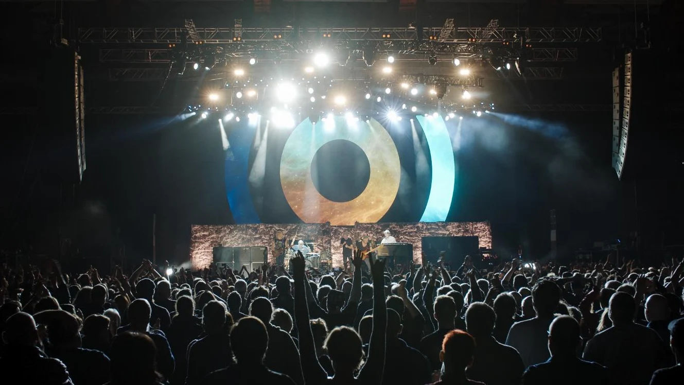 Deep Purple live at the Kärntenhalle Klagenfurt during the Long Goodbye Tour